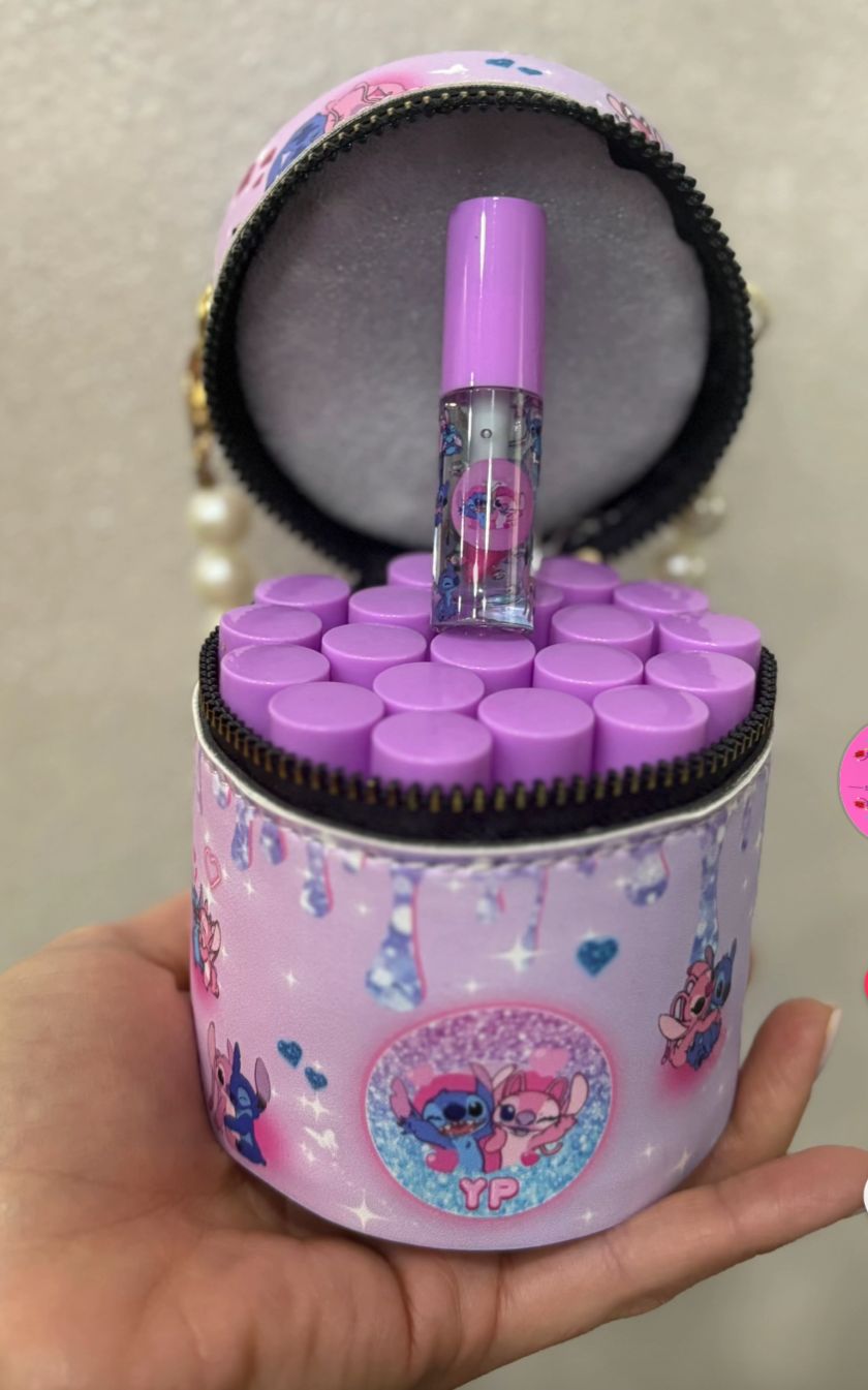Beauty personaggi con 20 lip